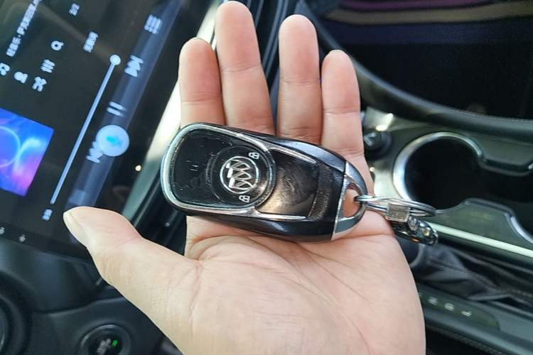Used Buick Envision 2017 20T Two-Wheel Drive Leading Version Vehicle Key