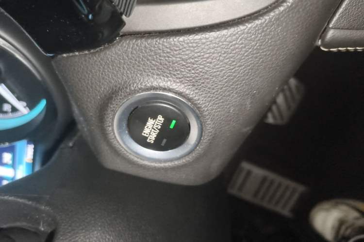 Used Buick Envision 2017 28T Four-Wheel Drive Elite Model Vehicle Key
