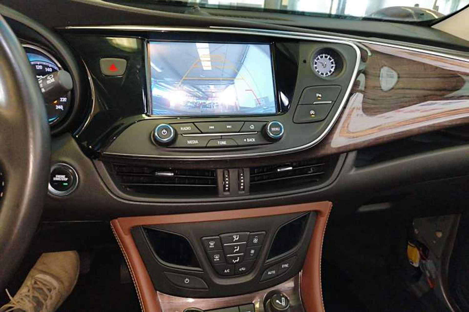 Used Buick Envision 2017 28T Four-Wheel Drive Elite Model Audio And AC Panel