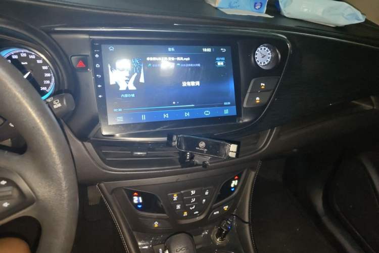 Used Buick Envision 2017 20T Two-Wheel Drive Leading Version Audio And AC Panel