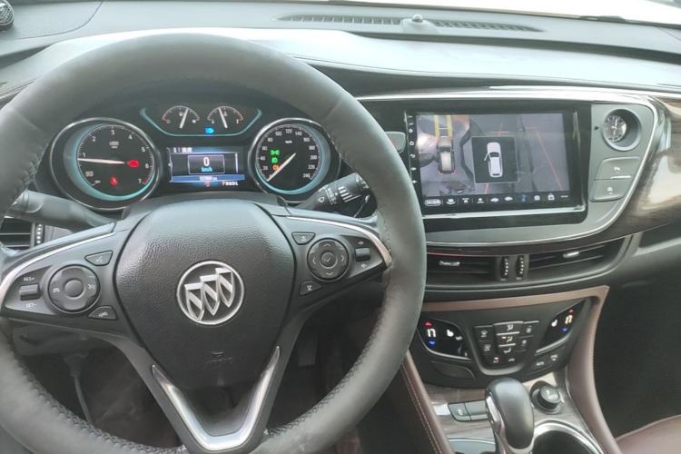 Used Buick Envision 2017 28T Four-Wheel Drive Elite Model Center Console