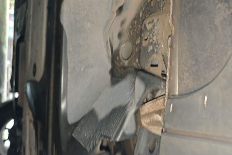 Used Buick Envision 2017 20T Two-Wheel Drive Elite Version Chassis Rear Left