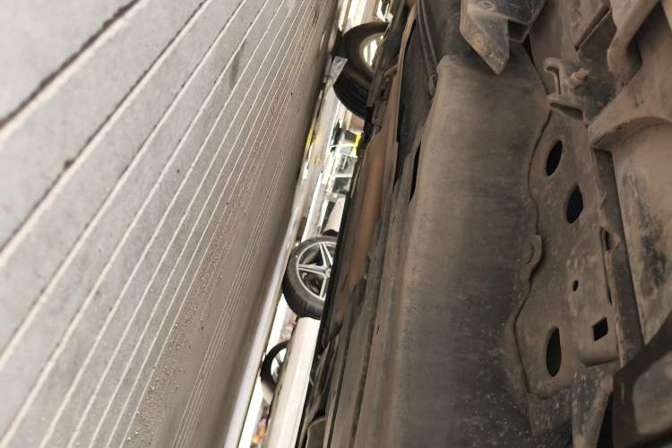 Used Buick Envision 2017 20T Two-Wheel Drive Elite Version Chassis Rear Left