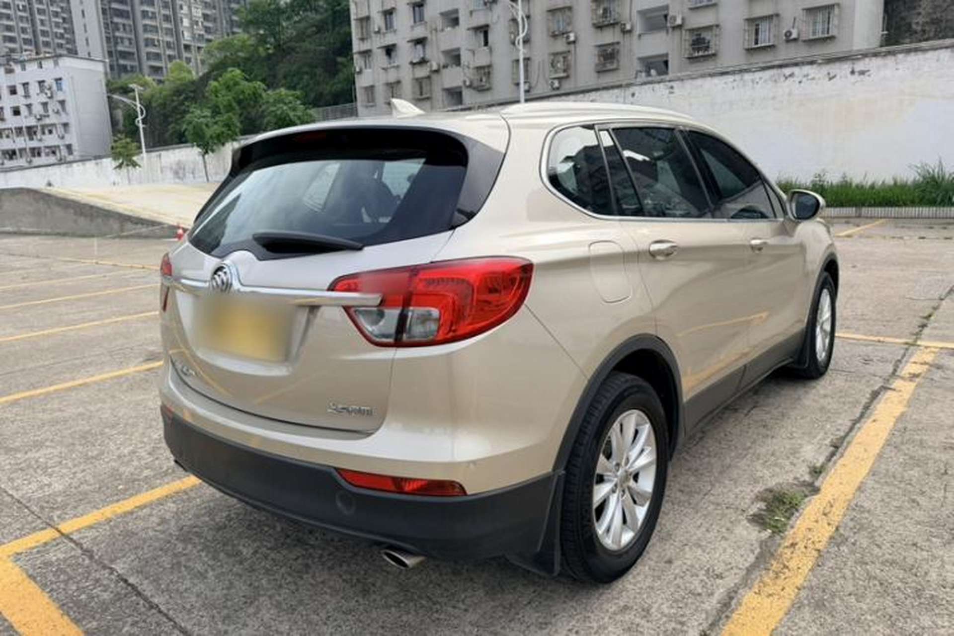 Used Buick Envision 2017 28T Four-Wheel Drive Elite Model Exterior 4