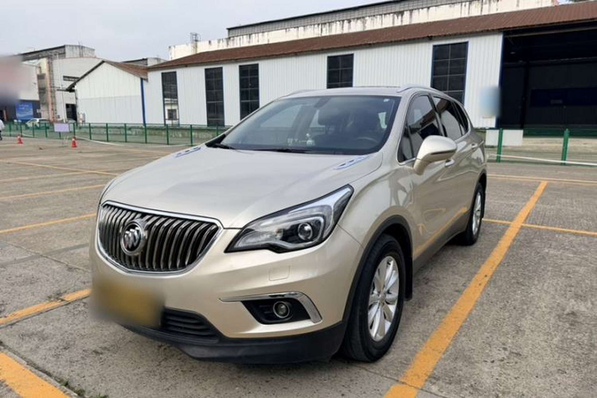 Used Buick Envision 2017 28T Four-Wheel Drive Elite Model Front Left 45 Deg