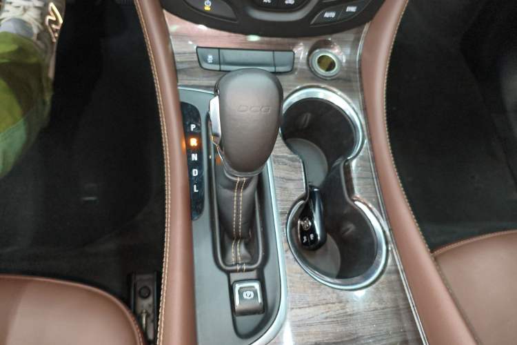 Used Buick Envision 2017 20T Two-Wheel Drive Luxury Model Gear Lever