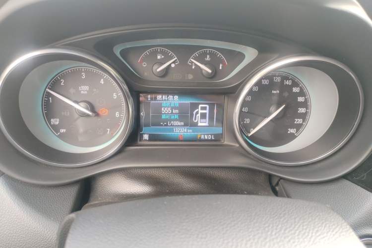 Used Buick Envision 2017 28T Four-Wheel Drive Elite Model Instrument Cluster