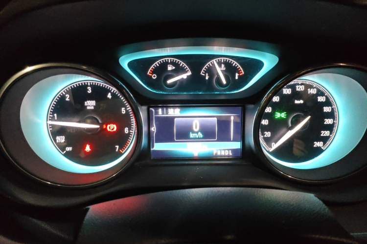 Used Buick Envision 2017 20T Two-Wheel Drive Leading Version Instrument Cluster