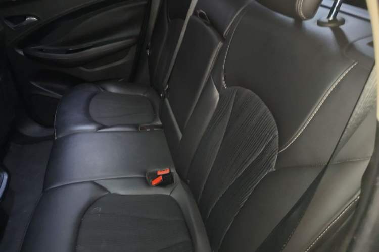 Used Buick Envision 2017 20T Two-Wheel Drive Leading Version Left Rear Seat
