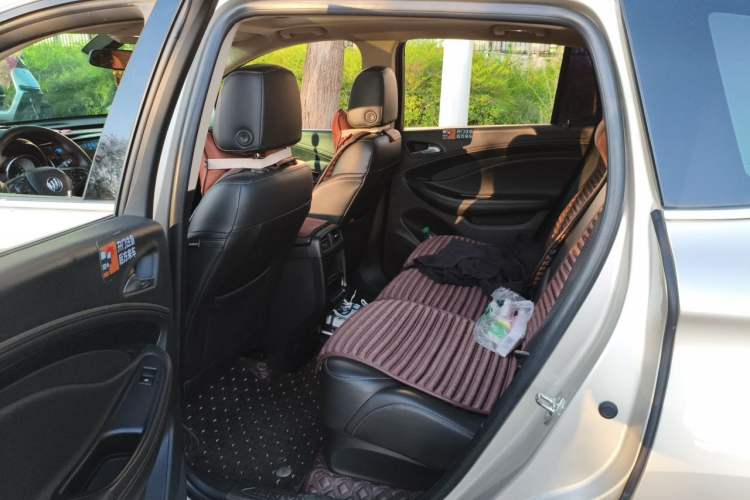 Used Buick Envision 2017 20T Two-Wheel Drive Leading Version Left Rear Seat