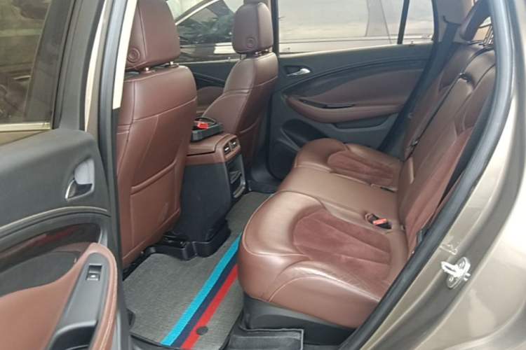 Used Buick Envision 2017 20T Two-Wheel Drive Elite Version Left Rear Seat