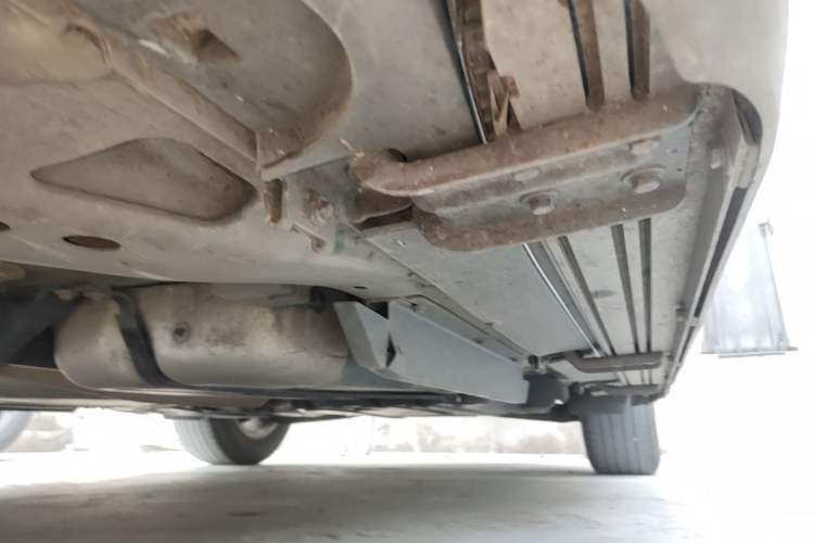Used Buick Envision 2017 28T Four-Wheel Drive Elite Model Left Side Sill