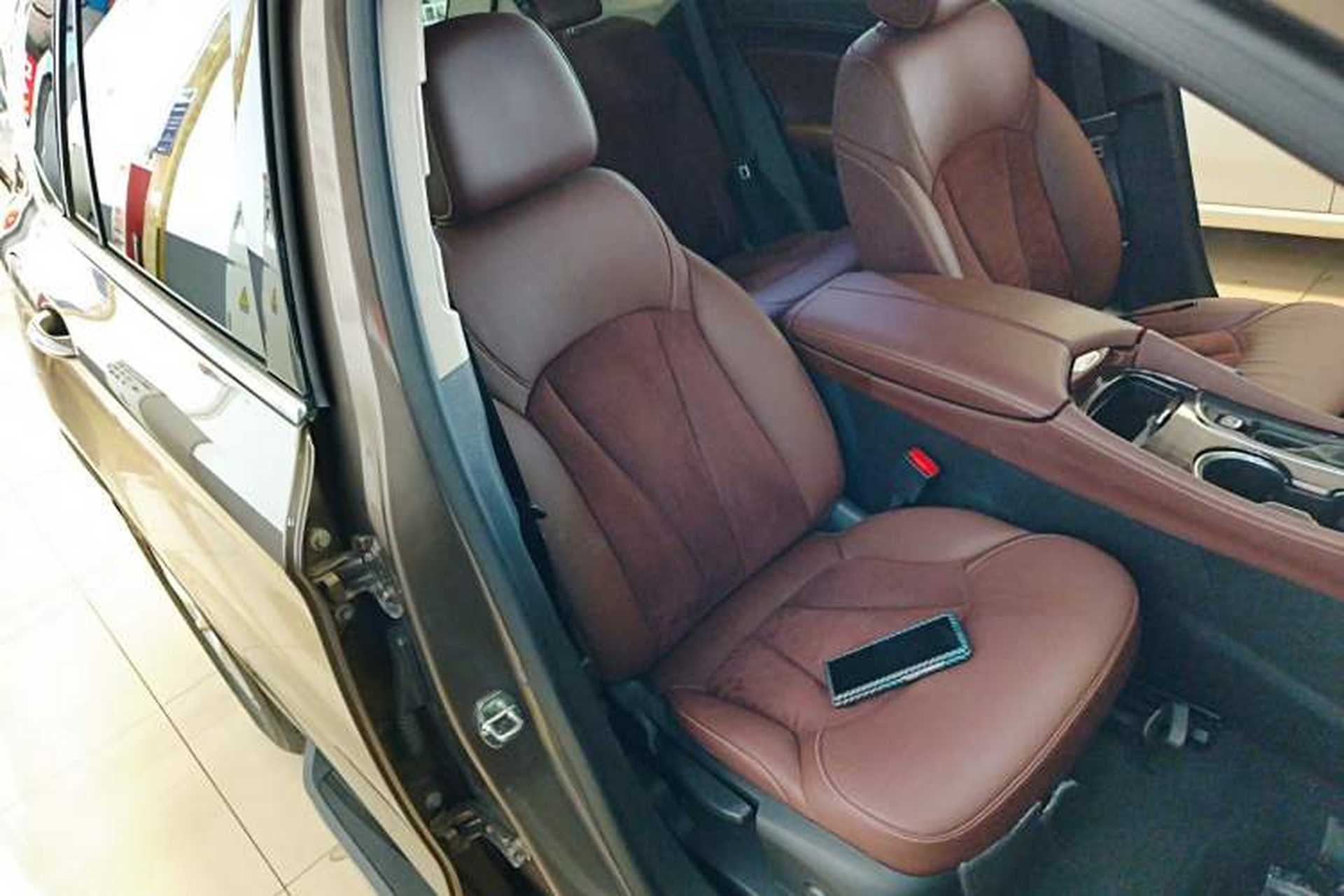 Used Buick Envision 2017 28T Four-Wheel Drive Elite Model Right Front Seat