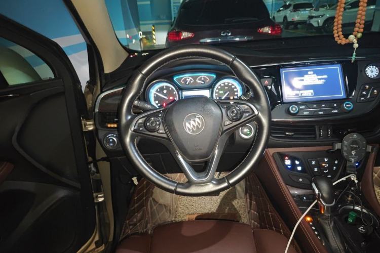 Used Buick Envision 2017 28T Four-Wheel Drive Luxury Model Steering Wheel