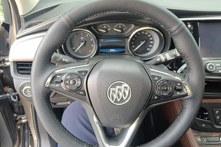 Used Buick Envision 2017 20T Two-Wheel Drive Elite Version Steering Wheel