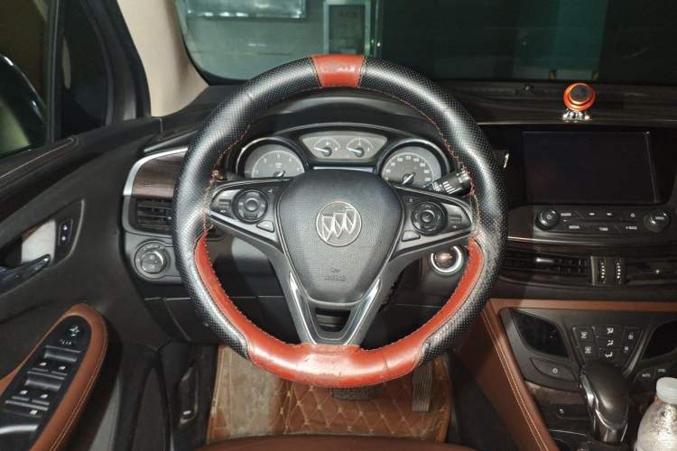 Used Buick Envision 2017 28T Four-Wheel Drive Elite Model Steering Wheel