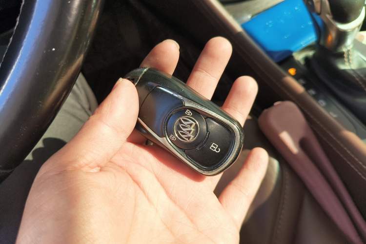 Used Buick Envision 2017 20T Two-Wheel Drive Elite Version Vehicle Key