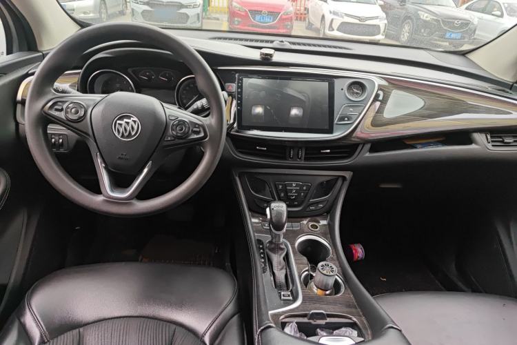 Used Buick Envision 2018 20T Two-Wheel-Drive Leading Model Center Console