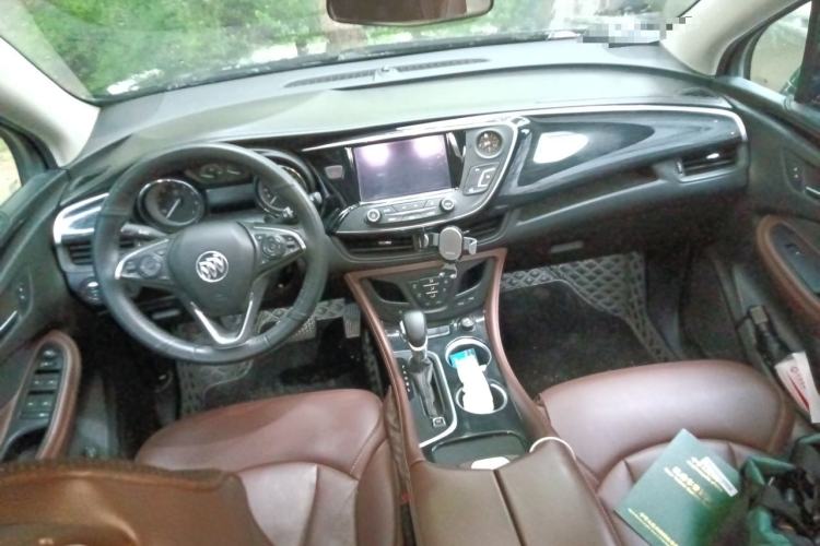 Used Buick Envision 2018 20T Two-Wheel Drive Luxury Model Center Console