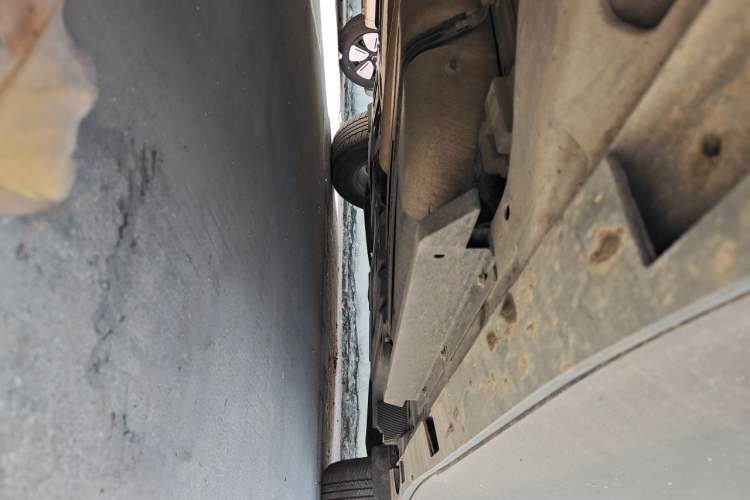 Used Buick Envision 2018 20T Two-Wheel-Drive Elite Model Chassis Front Left