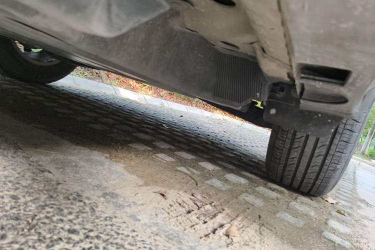 Used Buick Envision 2018 20T Two-Wheel-Drive Elite Model Chassis Rear Left