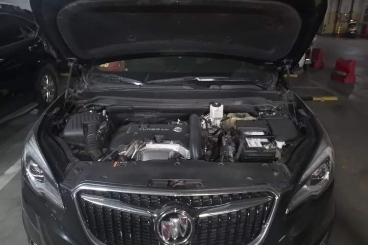 Used Buick Envision 2018 28T Four-Wheel Drive Elite Version Engine Bay