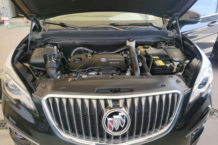 Used Buick Envision 2018 20T Two-Wheel Drive Luxury Model Engine Bay