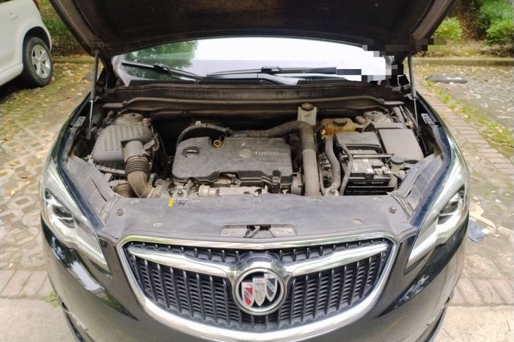 Used Buick Envision 2018 20T Two-Wheel Drive Luxury Model Engine Bay