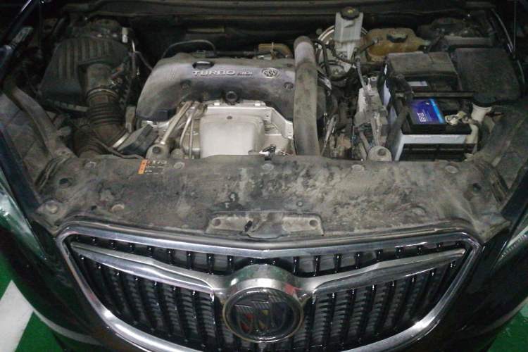 Used Buick Envision 2018 28T Four-Wheel Drive Elite Version Engine Bay