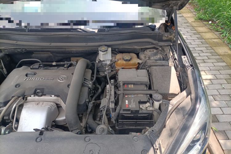 Used Buick Envision 2018 28T Four-Wheel Drive Elite Version Engine Bay Left