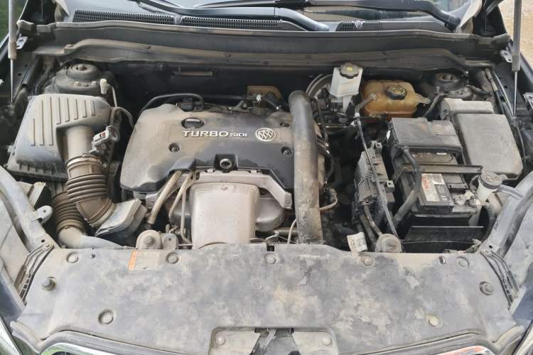 Used Buick Envision 2018 28T Four-Wheel Drive Elite Version Engine Bay