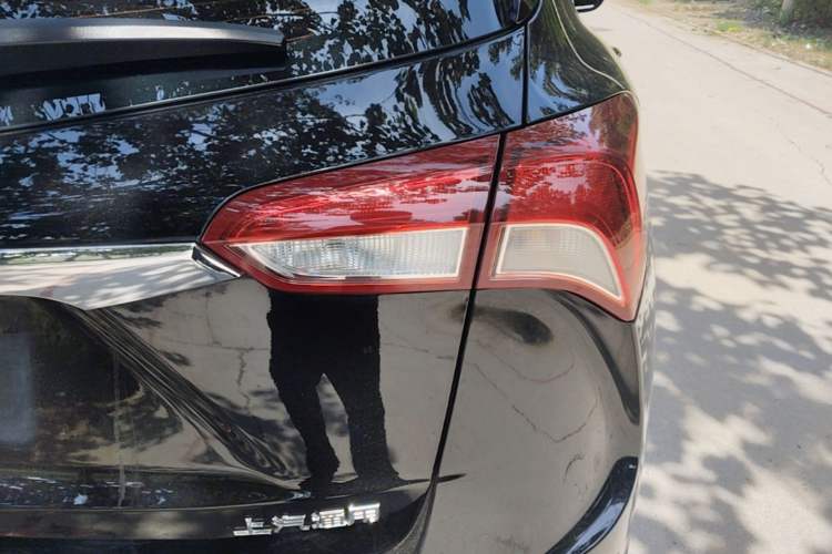 Used Buick Envision 2018 28T Four-Wheel Drive Elite Version Exterior 3