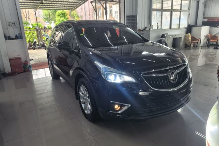 Used Buick Envision 2018 20T Two-Wheel-Drive Elite Model Front Right 45 Deg