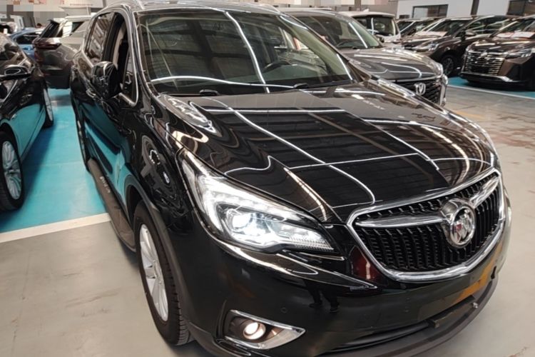 Used Buick Envision 2018 20T Two-Wheel Drive Luxury Model Front Right 45 Deg