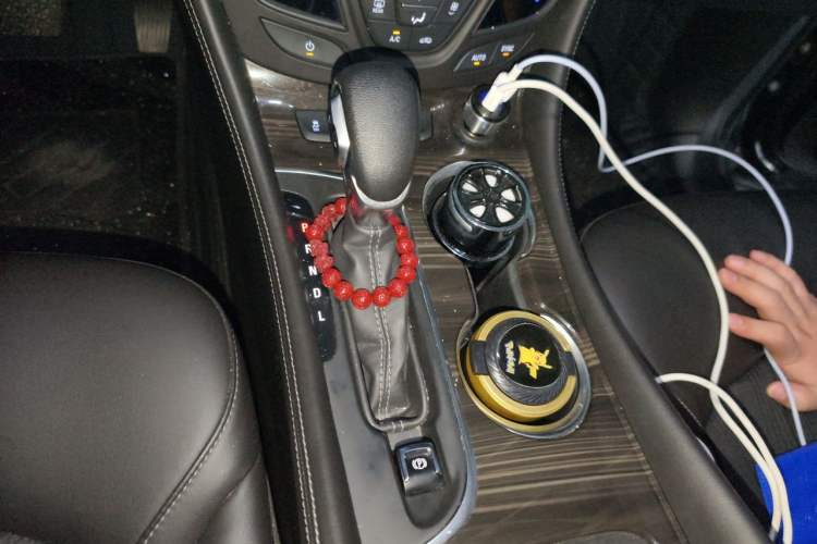 Used Buick Envision 2018 20T Two-Wheel-Drive Leading Model Gear Lever