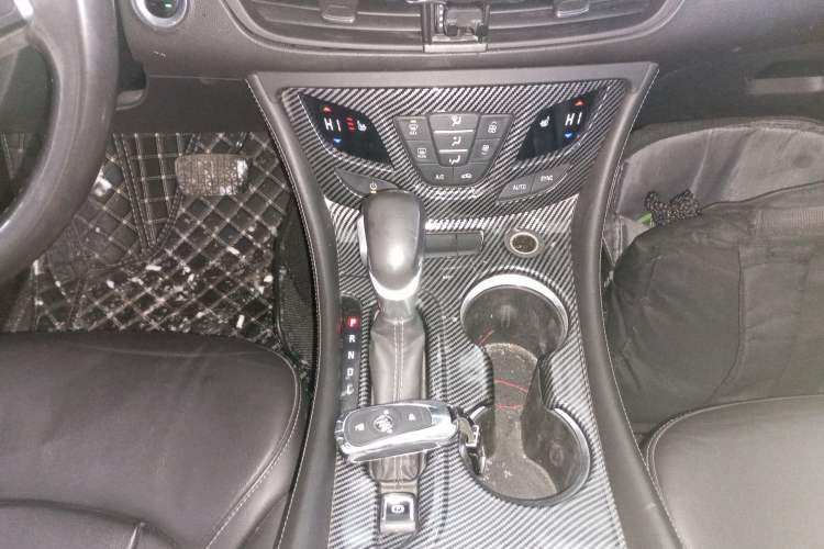 Used Buick Envision 2018 20T Two-Wheel-Drive Elite Model Gear Lever