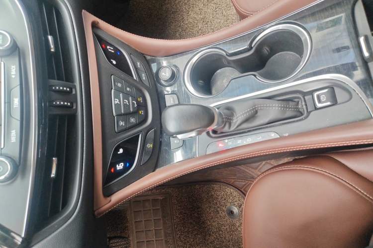 Used Buick Envision 2018 28T Four-Wheel Drive Luxury Model Gear Lever