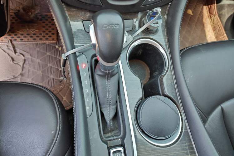 Used Buick Envision 2018 20T Two-Wheel-Drive Elite Model Gear Lever