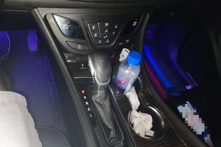 Used Buick Envision 2018 20T Two-Wheel-Drive Leading Model Gear Lever