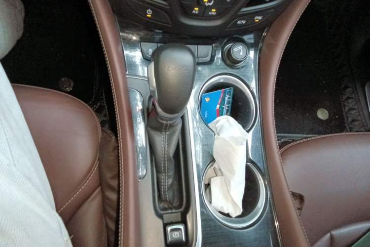 Used Buick Envision 2018 20T Two-Wheel Drive Luxury Model Gear Lever