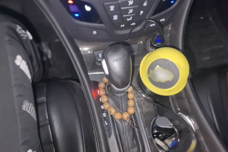Used Buick Envision 2018 20T Two-Wheel-Drive Elite Model Gear Lever