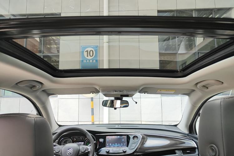 Used Buick Envision 2018 20T Two-Wheel-Drive Elite Model Headliner