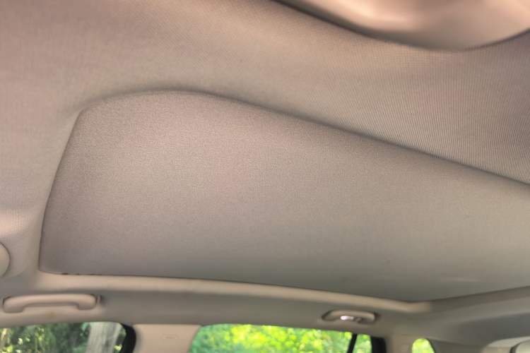 Used Buick Envision 2018 20T Two-Wheel-Drive Leading Model Headliner