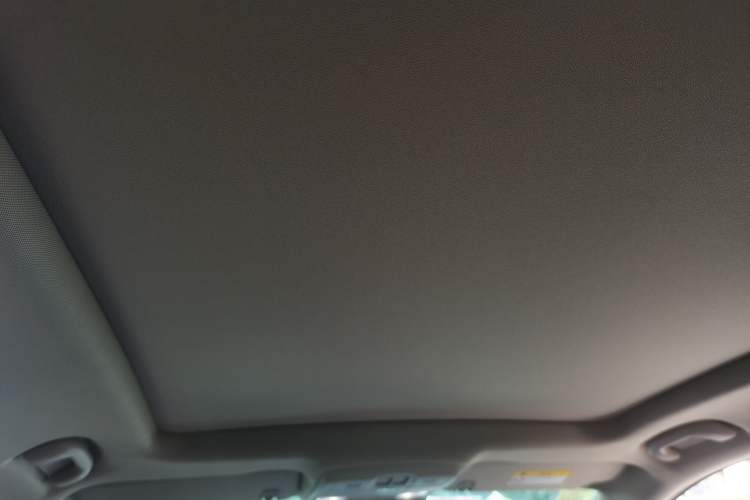 Used Buick Envision 2018 20T Two-Wheel Drive Luxury Model Headliner