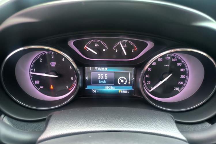 Used Buick Envision 2018 28T Four-Wheel Drive Elite Version Instrument Cluster