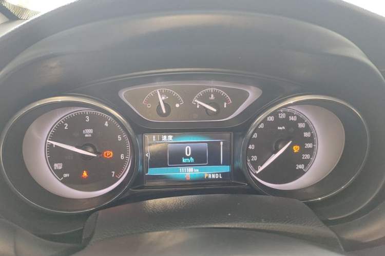 Used Buick Envision 2018 20T Two-Wheel-Drive Leading Model Instrument Cluster