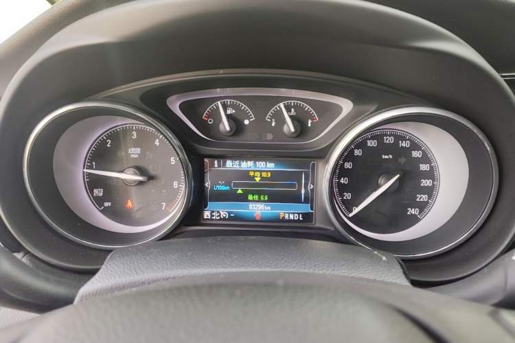 Used Buick Envision 2018 28T Four-Wheel Drive Elite Version Instrument Cluster