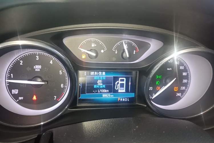 Used Buick Envision 2018 20T Two-Wheel-Drive Elite Model Instrument Cluster
