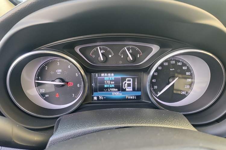 Used Buick Envision 2018 28T Four-Wheel Drive Elite Version Instrument Cluster