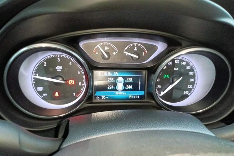 Used Buick Envision 2018 20T Two-Wheel Drive Luxury Model Instrument Cluster